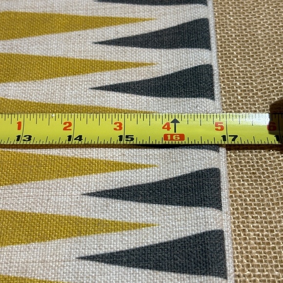 Set Of 4 Outdoor Throw Pillow Covers Waterproof 17x 17 Zip Yellow Grey Geometric - Picture 10 of 11